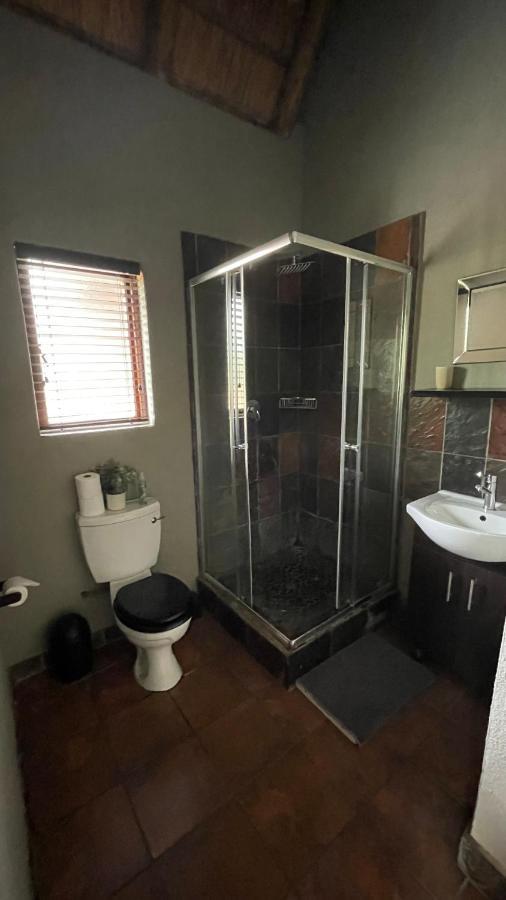 Ujabule Lodge Hoedspruit Exterior foto